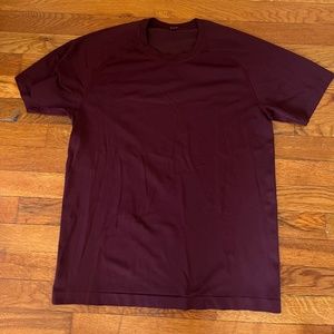 Lululemon Men's Short-sleeve T-shirt , Medium